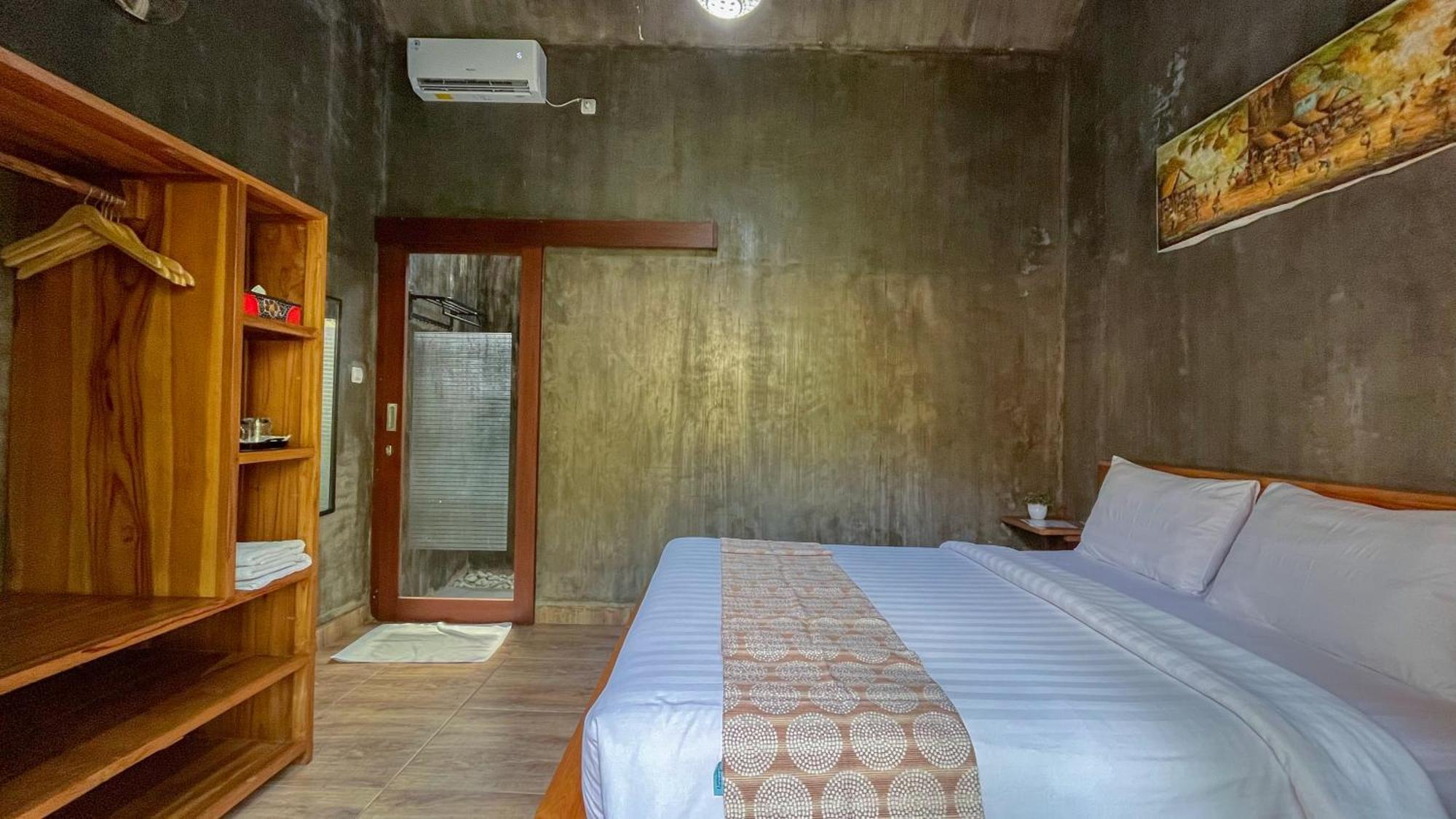 Elemento Homestay Badung Bringkit Екстер'єр фото